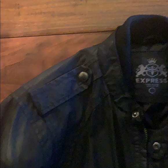 Express jacket - Picture 3 of 7